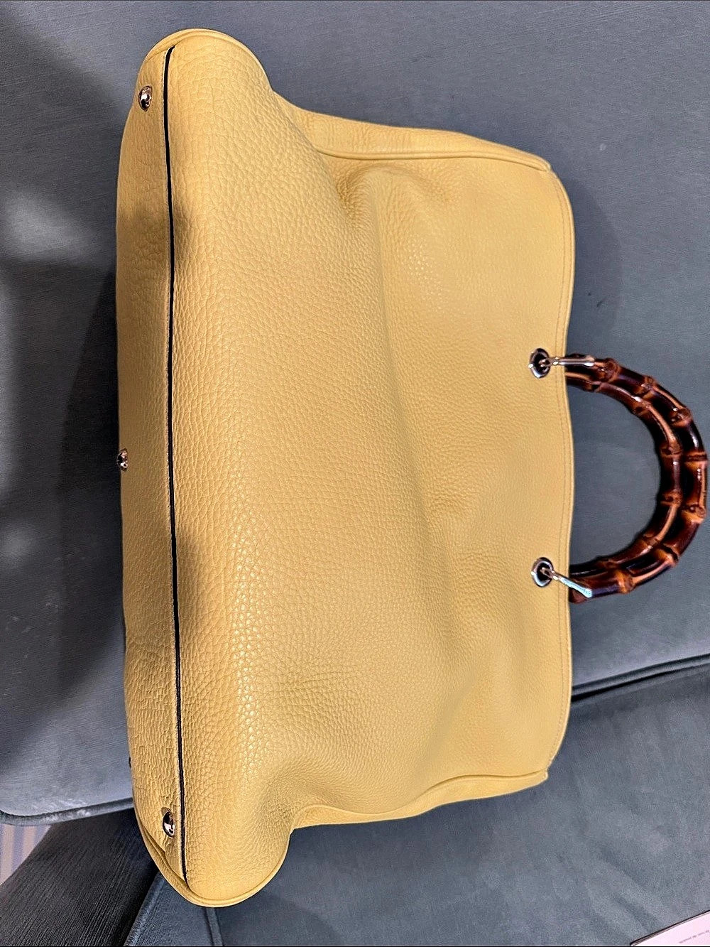 Like New Gucci Bamboo Tote Cellarius Leather Tote in Yellow - Picture 5 of 7